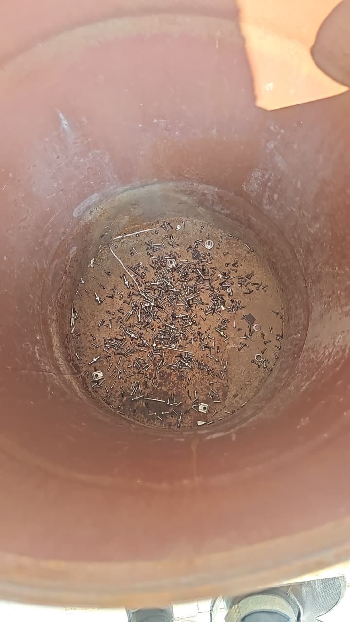 Recovered screws and fasteners